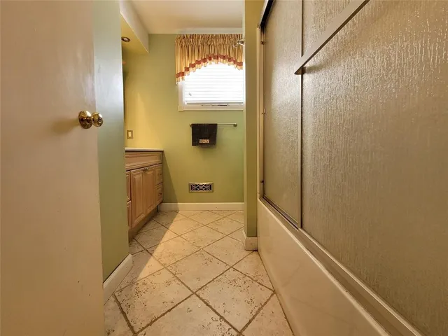 $2,500 | 45 Kenilworth Road, Binghamton, NY 13903