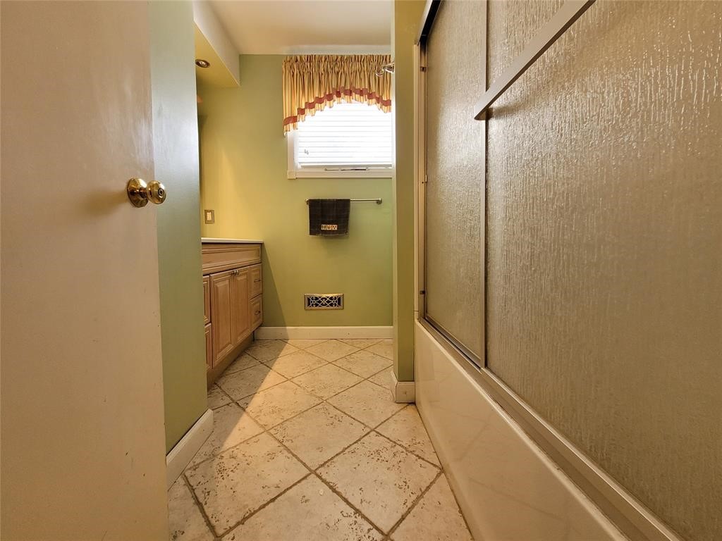 45 Kenilworth Road Binghamton, NY 13903 - Photo 19 of 30