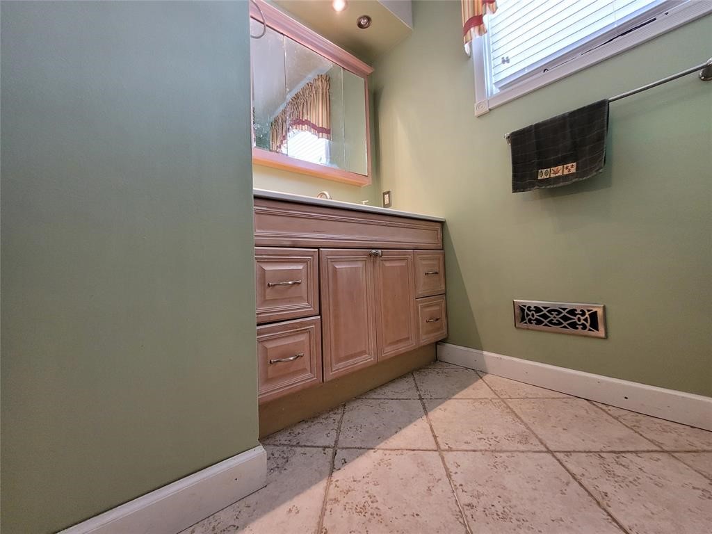 45 Kenilworth Road Binghamton, NY 13903 - Photo 20 of 30