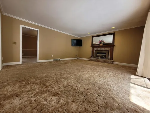 $2,500 | 45 Kenilworth Road, Binghamton, NY 13903