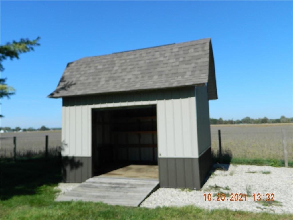 3410 Davis Road Indianapolis, IN 46239 - Photo 4 of 14 Gallery Image 4
