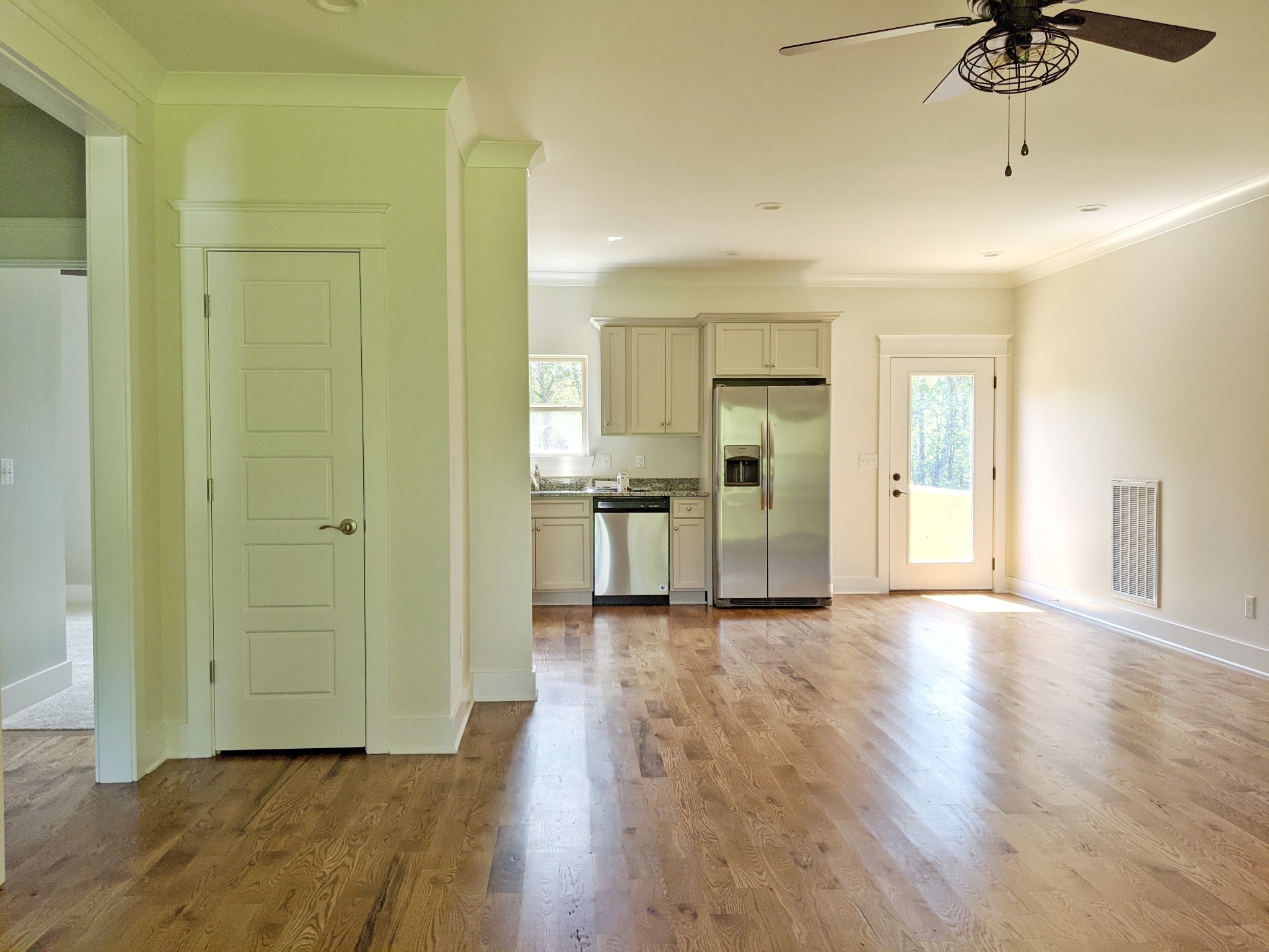 3796 Bowker Road Charlotte, TN 37036 - Photo 4 of 8 Gallery Image 4