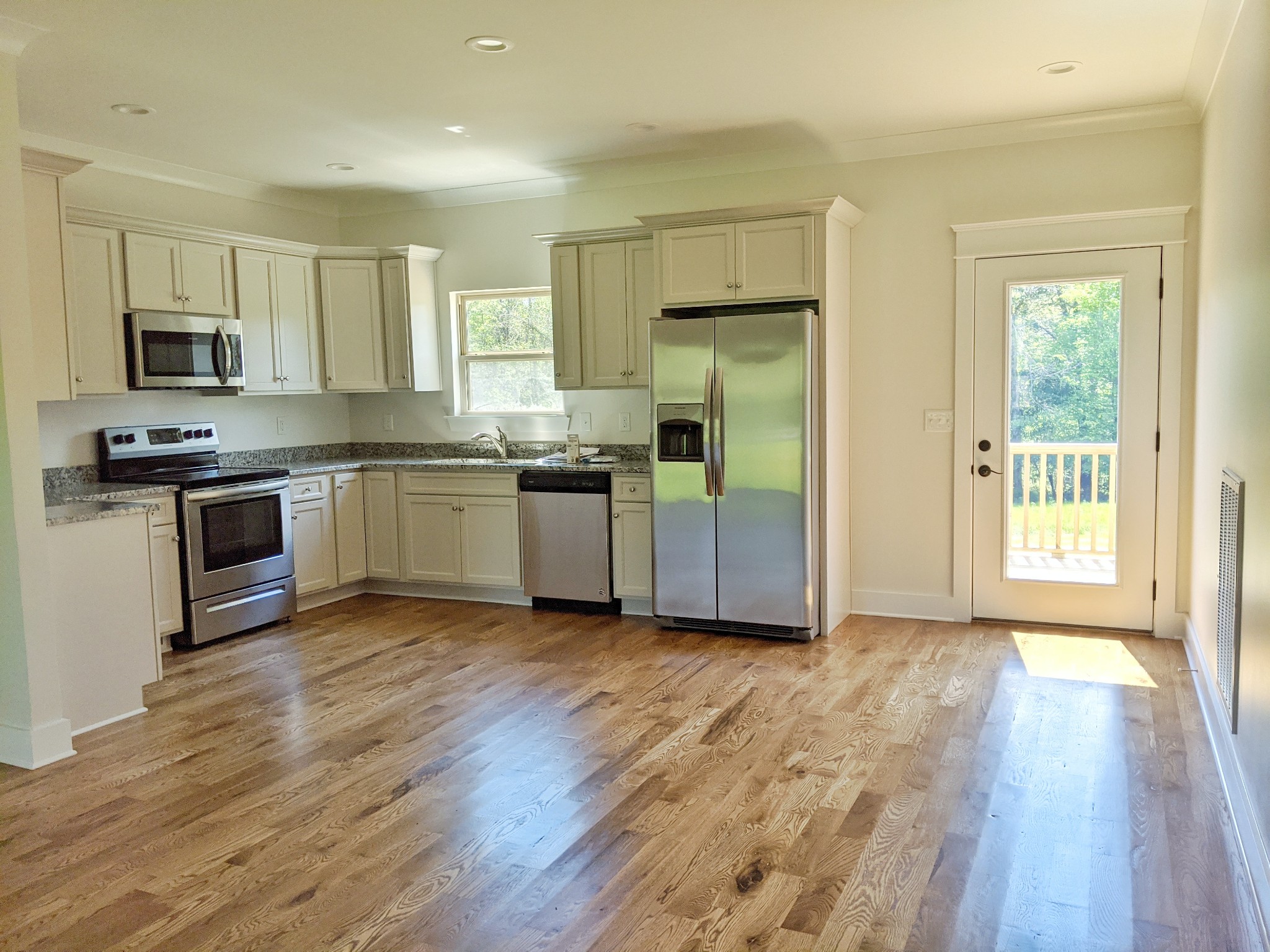 3796 Bowker Road Charlotte, TN 37036 - Photo 5 of 8 Gallery Image 5