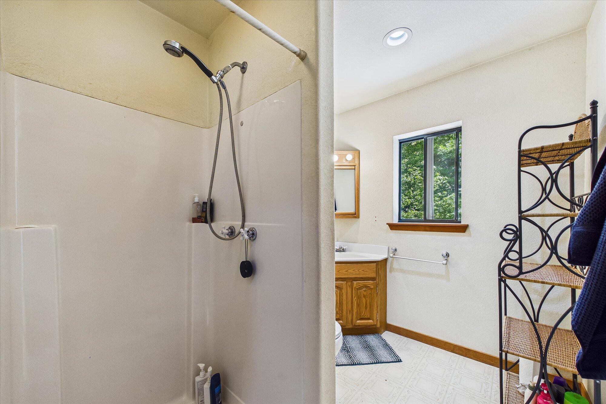3450 Laytonville Dos Rios Road Laytonville, CA 95454 - Photo 19 of 98