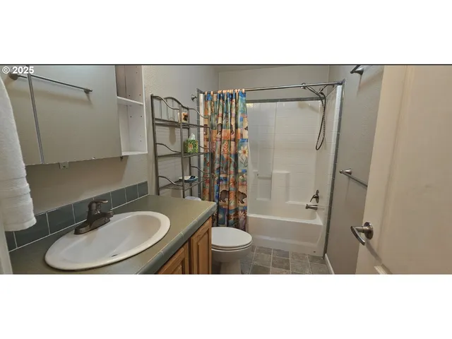 $1,075,000 | 89349 Rustic Lane, Florence, OR 97439