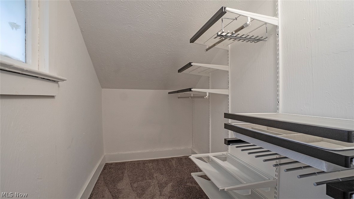 2578 Queenston Road Cleveland Heights, OH 44118 - Photo 22 of 27 Second Floor Sitting Room Walk-in Closet