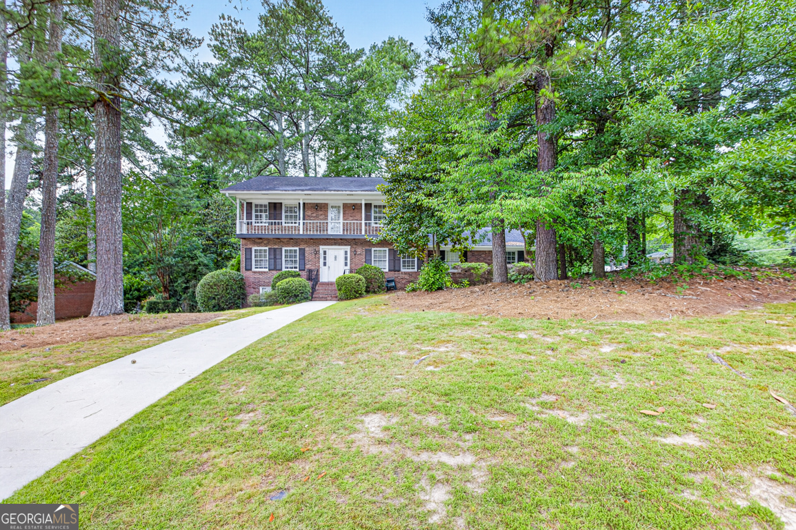 4854 Springfield Drive Dunwoody, GA 30338 - Photo 2 of 64