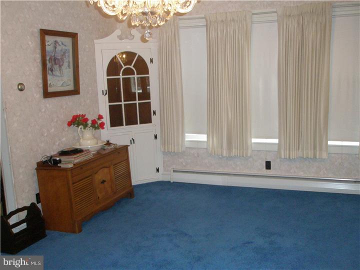 28 Maple Road Birdsboro, PA 19508 - Photo 5 of 12 Dining Room