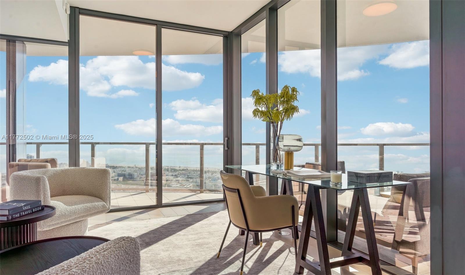 500 Alton Road, Unit 4201 05 Miami Beach, FL 33139 - Photo 19 of 61