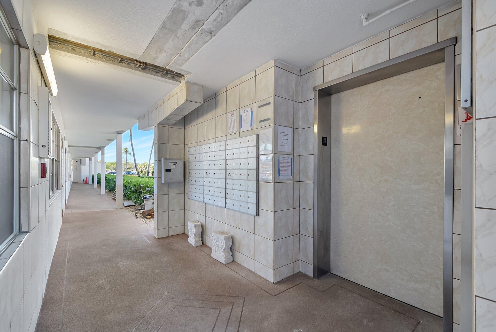 4015 Cornwall East Boca Raton, FL 33434 - Photo 37 of 85 41-web-or-mls-ALP_4902