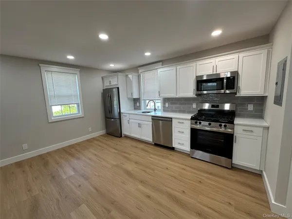 $2,800 | 1109 Pulaski Road, East Northport, NY 11731