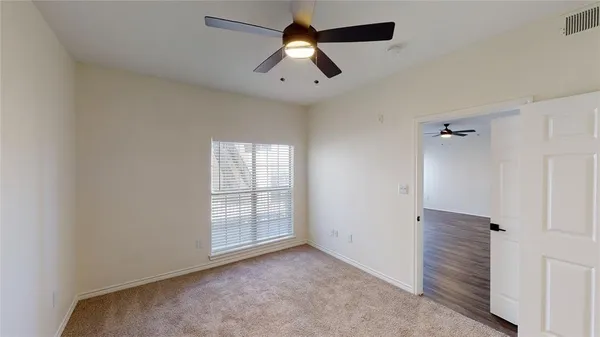 $1,770 | 1600 North 9th Street, Unit B2R, Midlothian, TX 76065