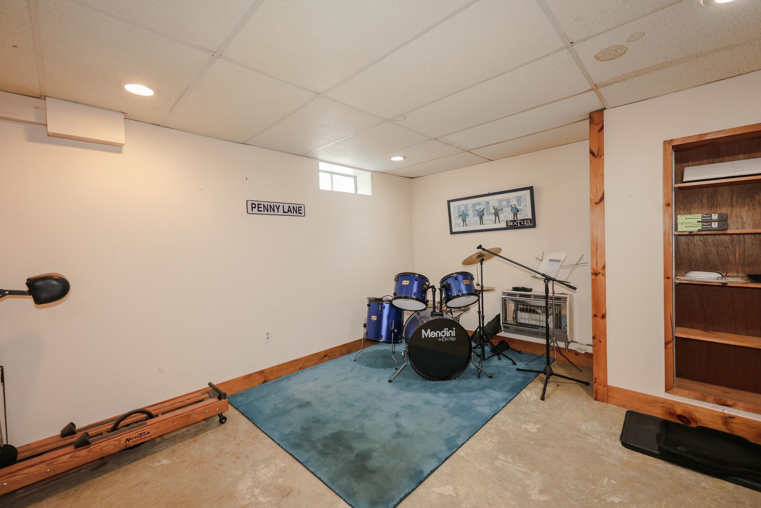 126 Lull Road New Boston, NH 03070 - Photo 36 of 54