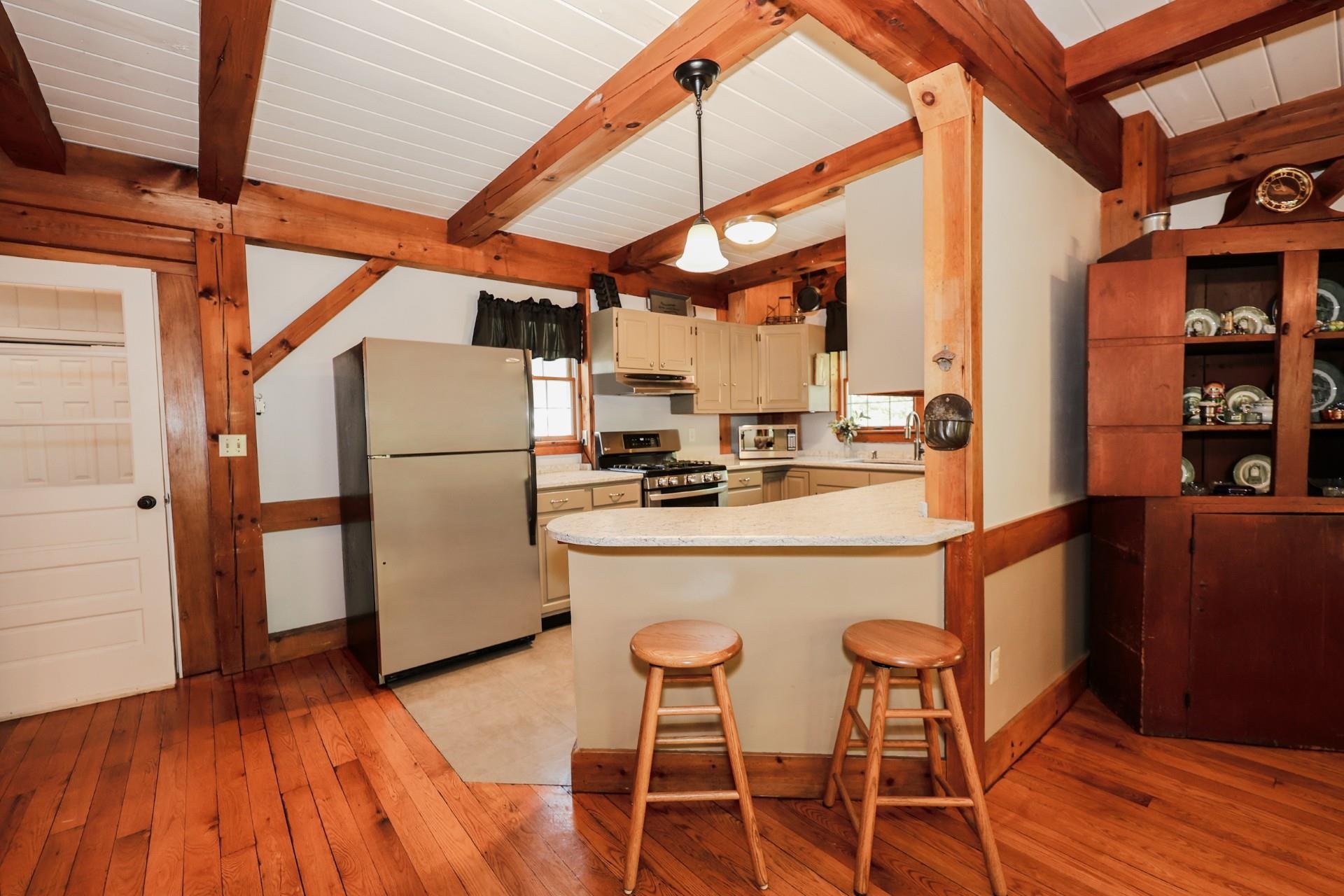 126 Lull Road New Boston, NH 03070 - Photo 10 of 54