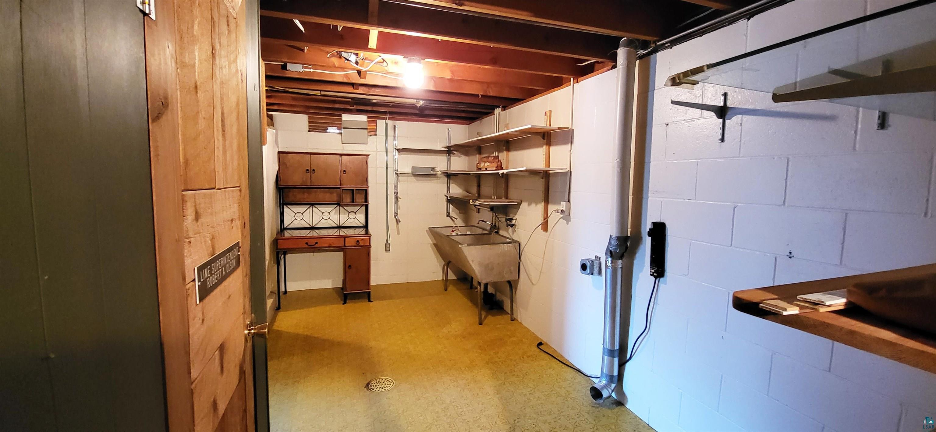 6642 Munger Shaw Road Duluth, MN 55803 - Photo 17 of 42 Gallery Image 17