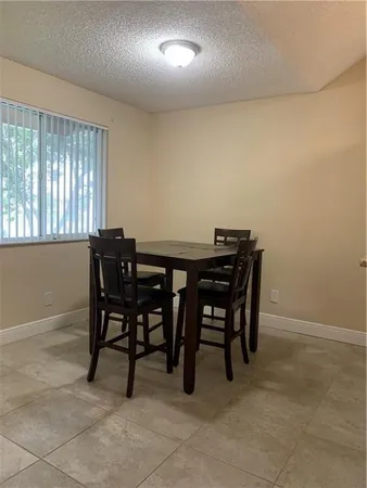 $2,400 | 858 Northwest 92nd Avenue, Unit 858, Plantation, FL 33324