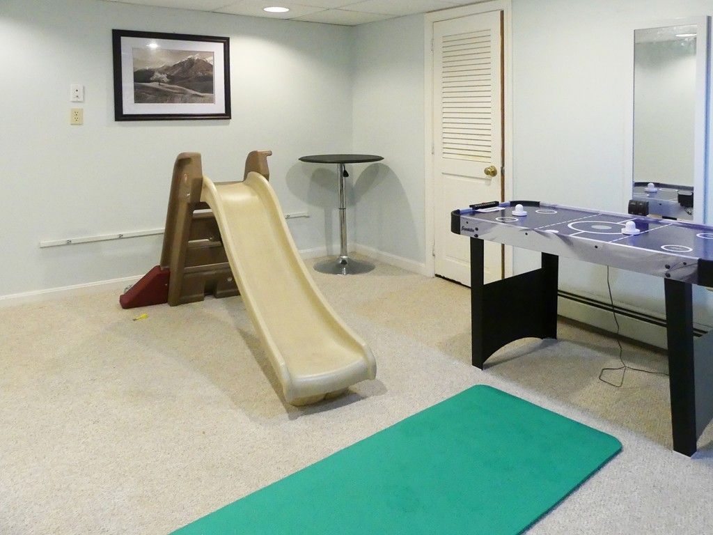 9 Greybirch Road Andover, MA 01810 - Photo 23 of 29