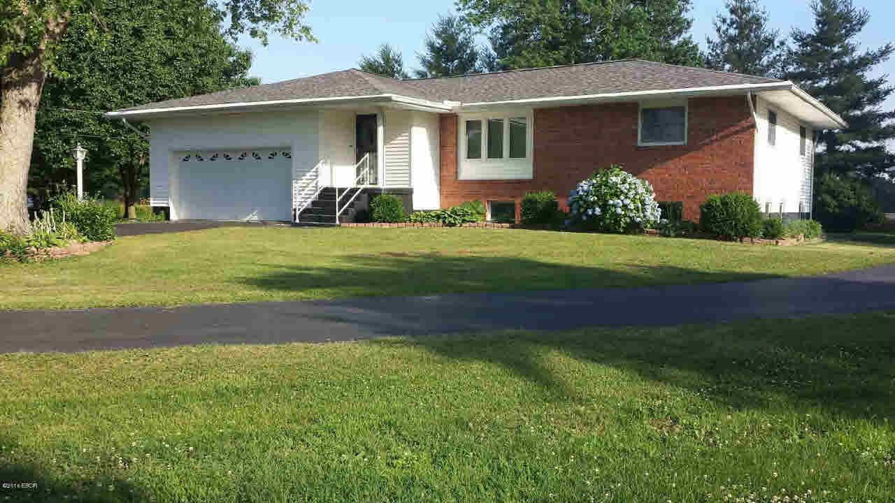 1994 West Harrison Road Murphysboro, IL 62966 - Photo 1 of 4