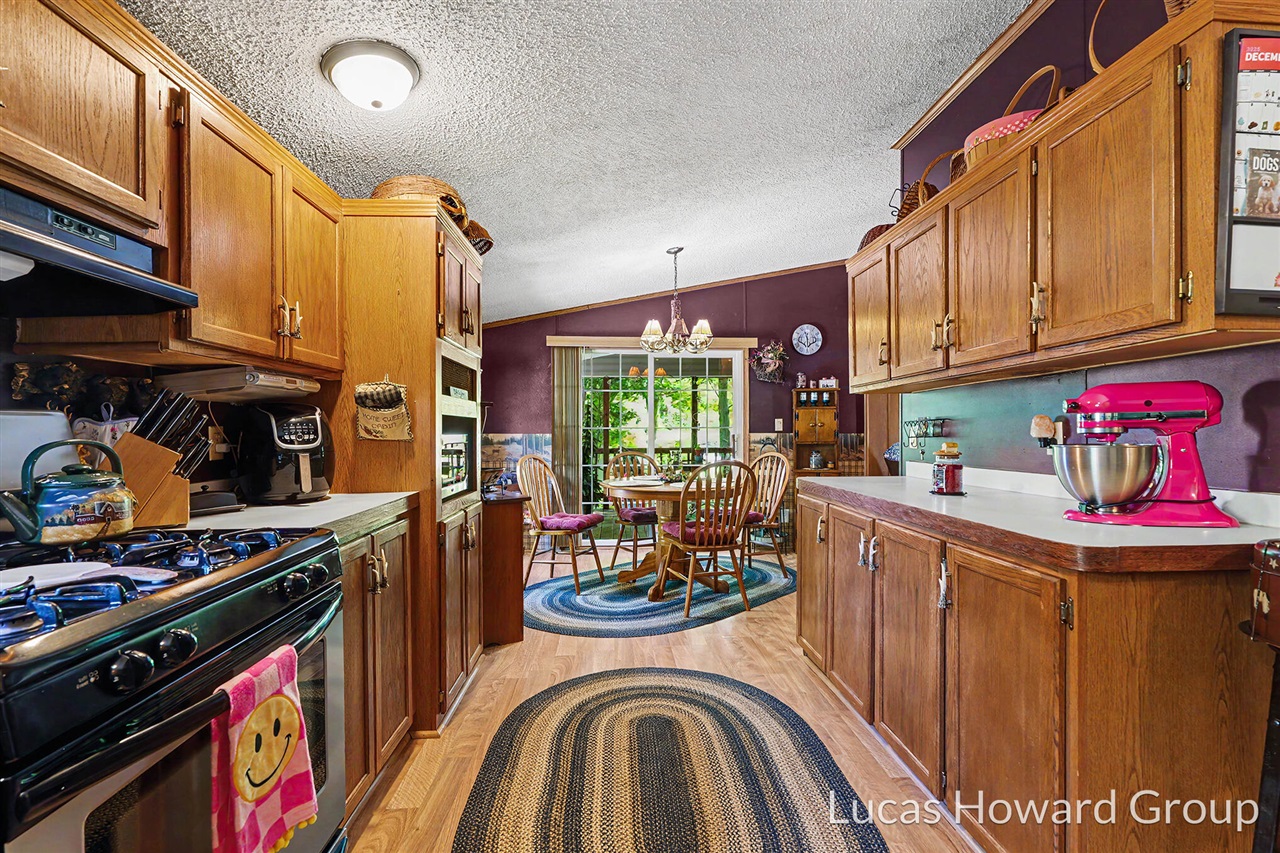 8746 South Shepherd Road Shepherd, MI 48883 - Photo 8 of 27 Gallery Image 8