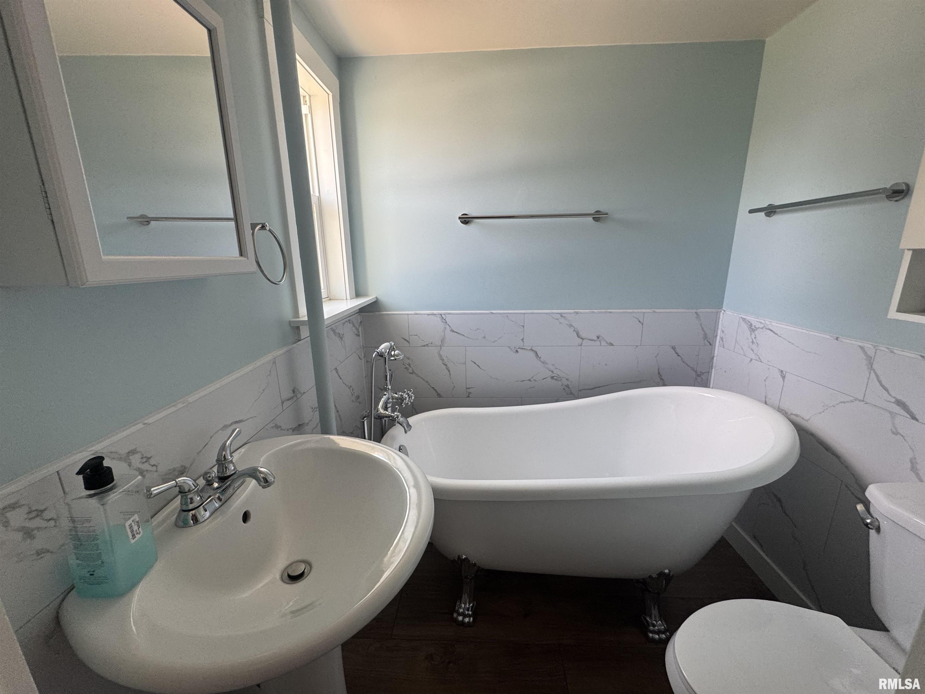 607 South 17th Street Quincy, IL 62301 - Photo 11 of 24