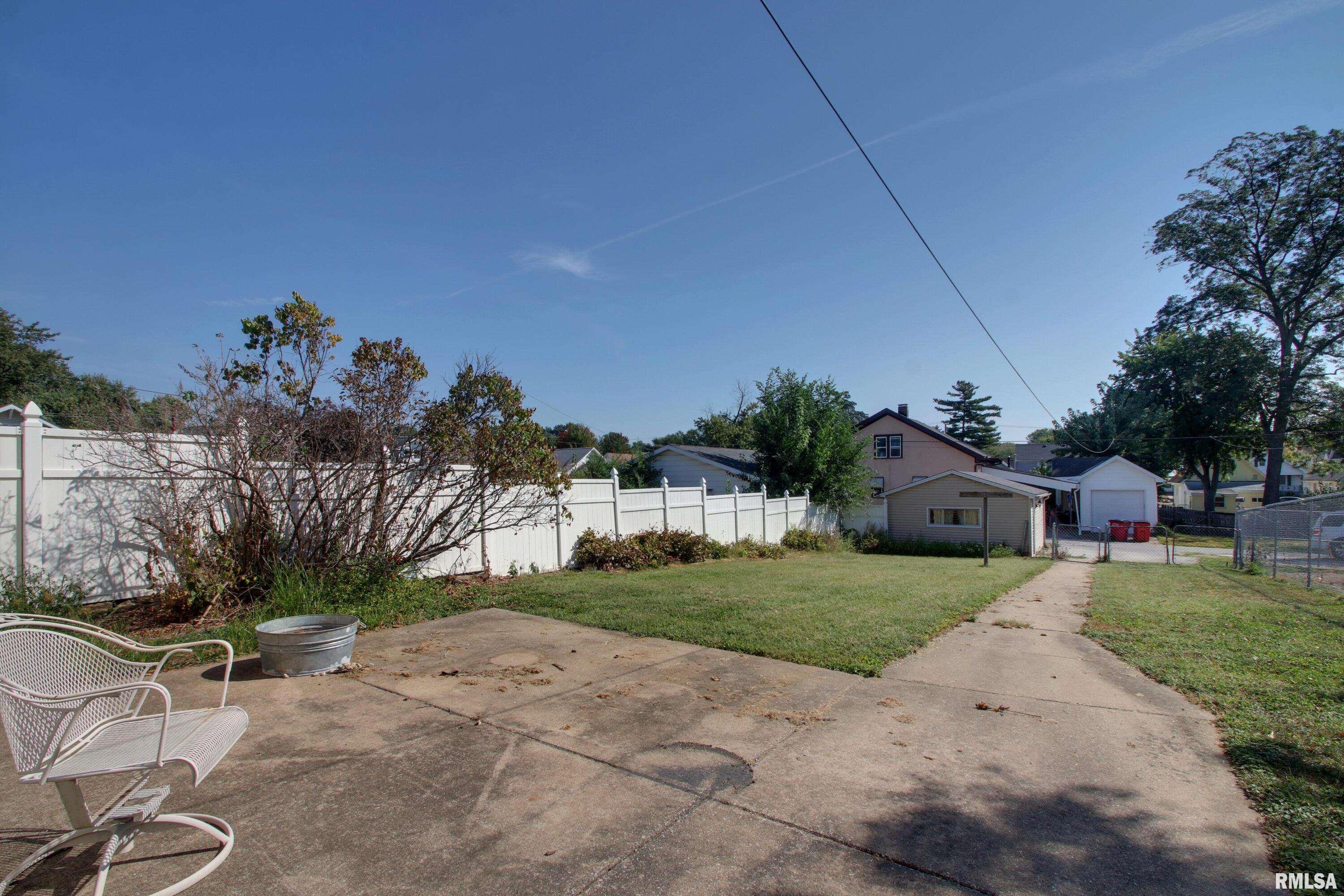 607 South 17th Street Quincy, IL 62301 - Photo 18 of 24