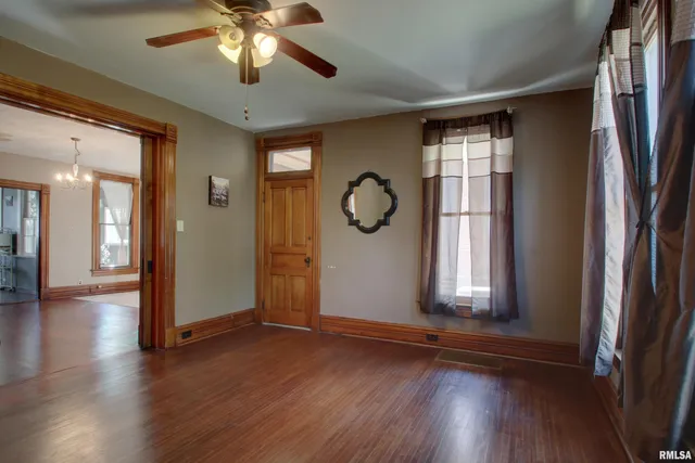 $140,000 | 607 South 17th Street, Quincy, IL 62301