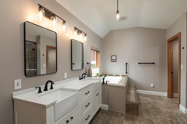 $625,000 | 95 Church Street, Chester, VT 05143