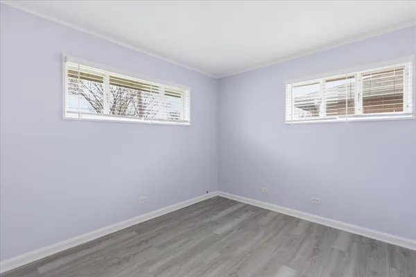 $2,500 | 5 Crescent Road, Lake Zurich, IL 60047