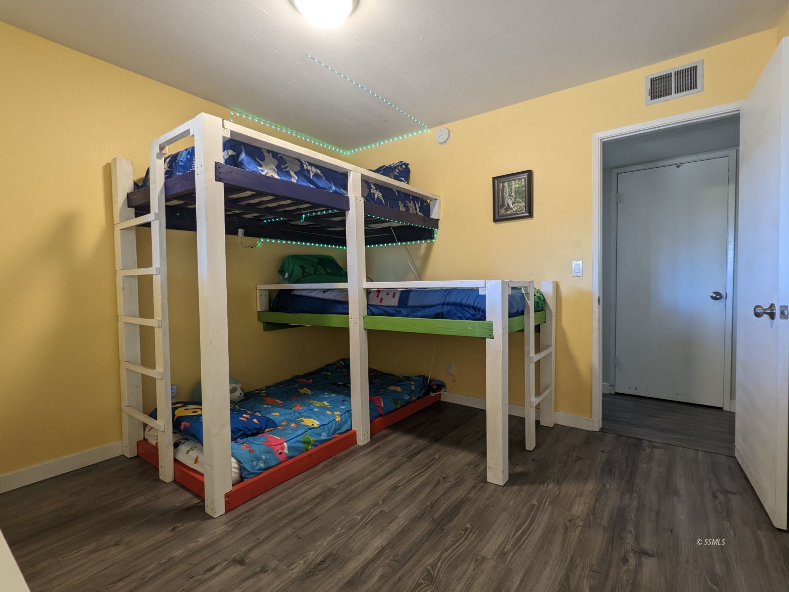 701 West Wasp Avenue Ridgecrest, CA 93555 - Photo 23 of 37