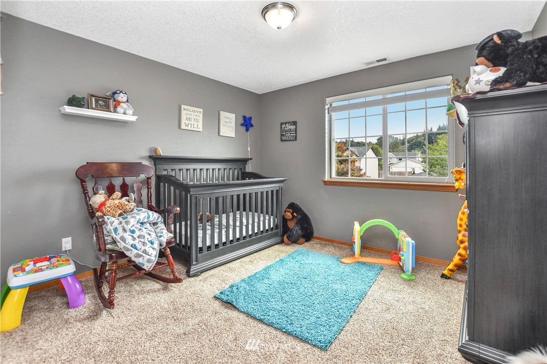 113 Mission Road Kelso, WA 98626 - Photo 11 of 16 Gallery Image 11