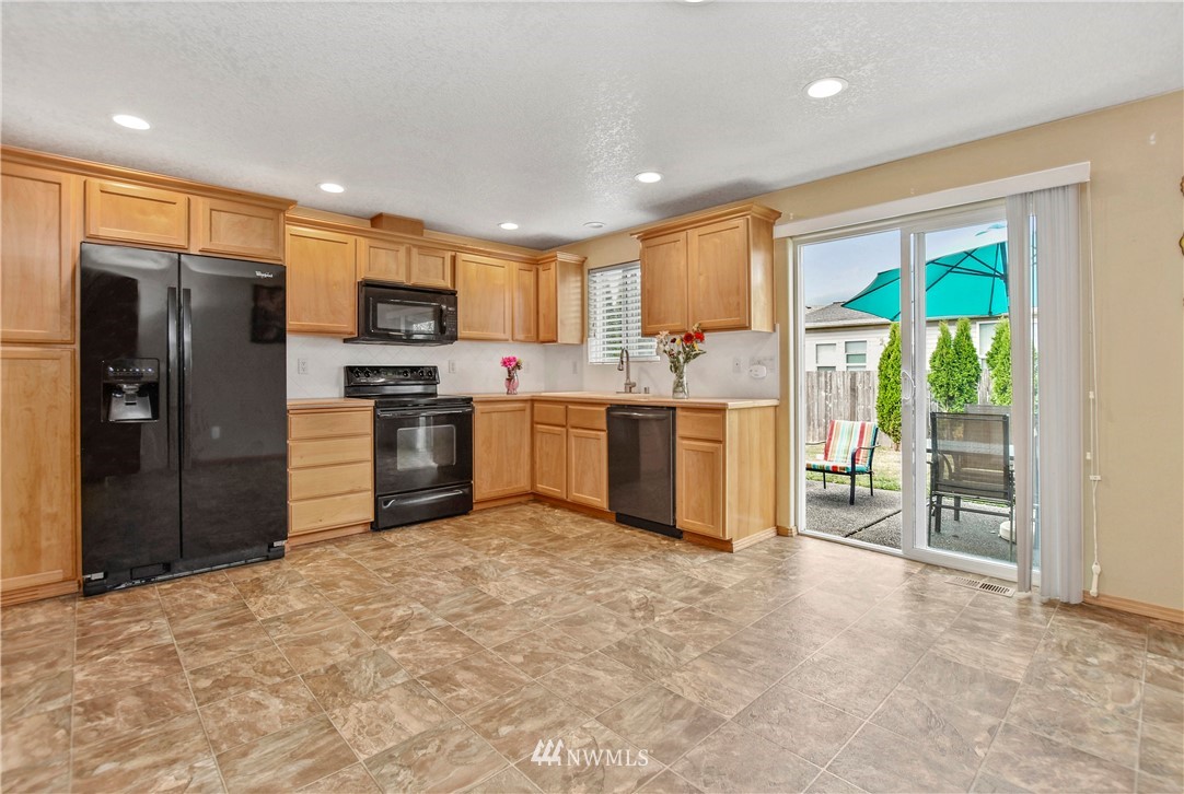 113 Mission Road Kelso, WA 98626 - Photo 8 of 16 Gallery Image 8