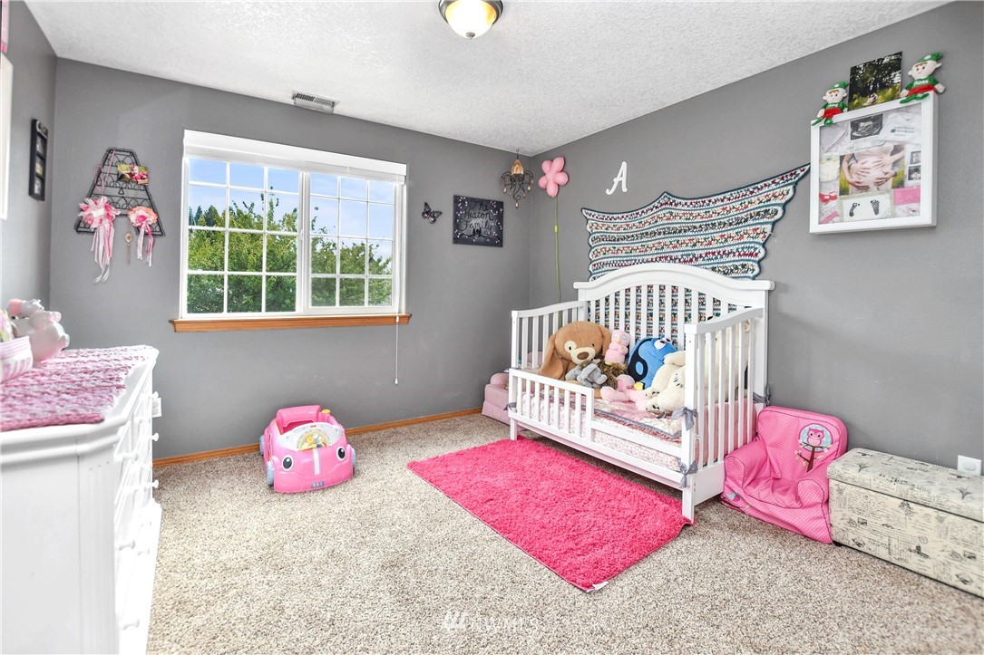 113 Mission Road Kelso, WA 98626 - Photo 10 of 16 Gallery Image 10