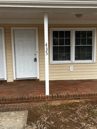 $1,175 | 435 Ross Street, Asheboro, NC 27203