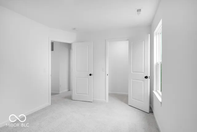 $257,999 | 2015 Black Oak Drive, Shelbyville, IN 46176