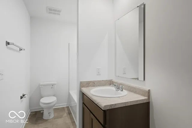 $257,999 | 2015 Black Oak Drive, Shelbyville, IN 46176