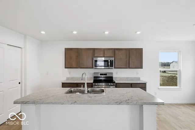 $257,999 | 2015 Black Oak Drive, Shelbyville, IN 46176