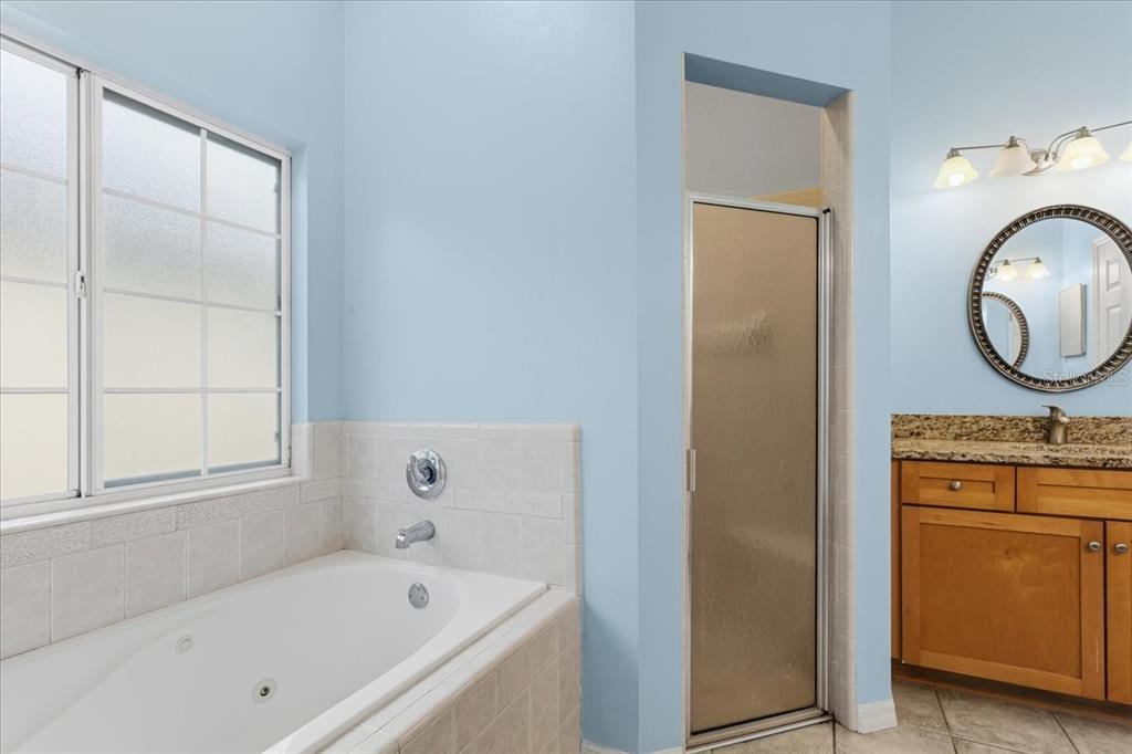 7807 Southwest 84th Way Gainesville, FL 32608 - Photo 17 of 42