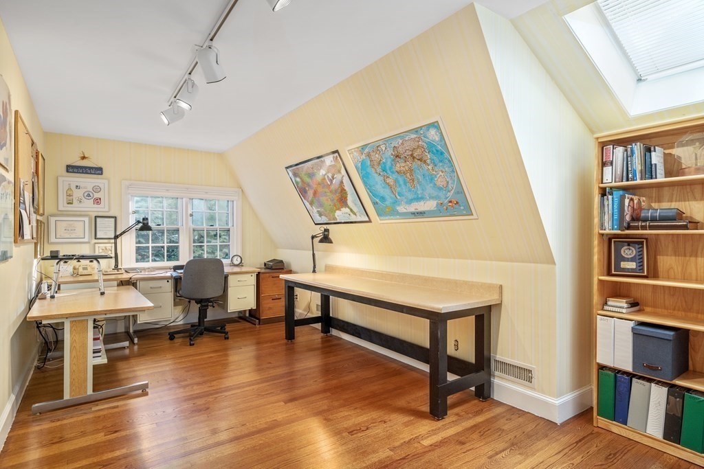 260 Eliot Street Brookline, MA 02467 - Photo 24 of 38