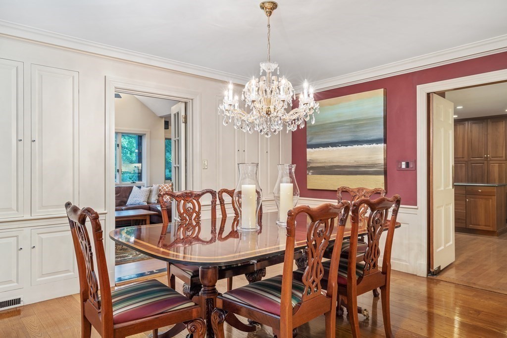 260 Eliot Street Brookline, MA 02467 - Photo 8 of 38