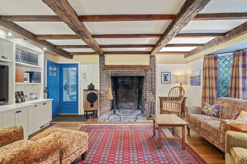 260 Eliot Street Brookline, MA 02467 - Photo 10 of 38