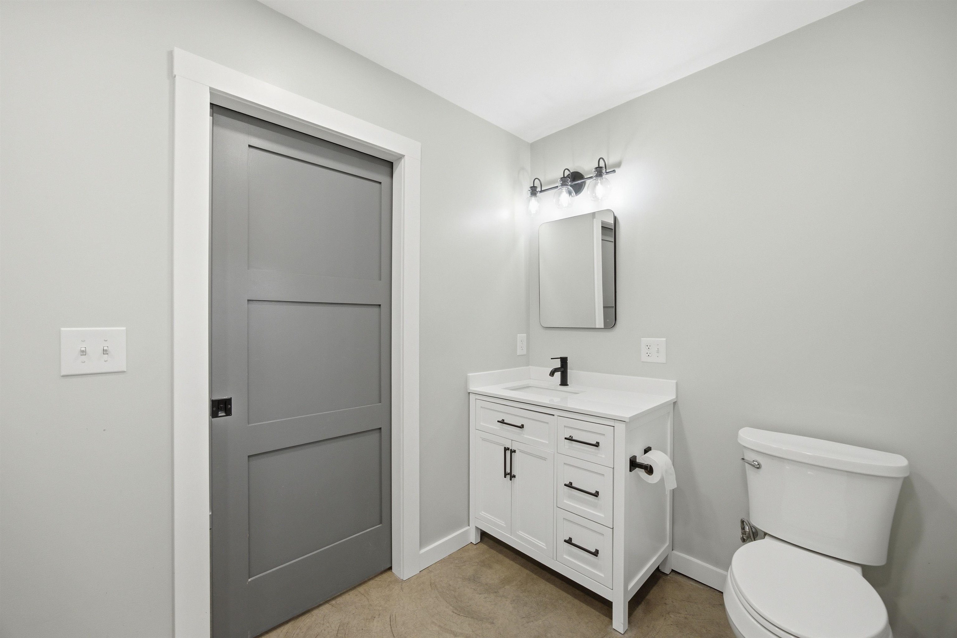 2717 Oregon Road Lunenburg, VT 05906 - Photo 18 of 57