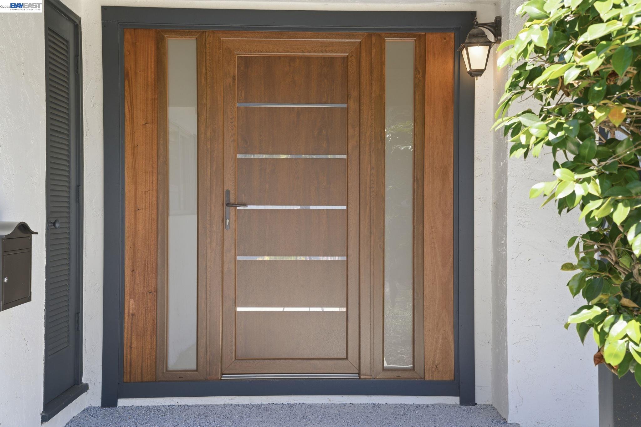 1789 Linnet Lane Sunnyvale, CA 94087 - Photo 4 of 39
