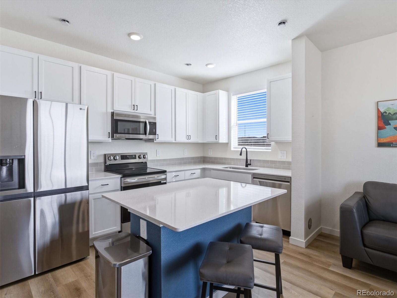 519 Condor Way Johnstown, CO 80534 - Photo 5 of 33
