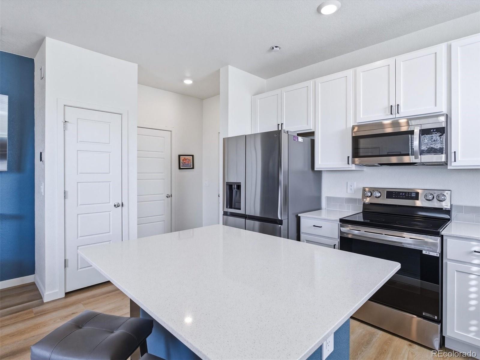519 Condor Way Johnstown, CO 80534 - Photo 8 of 33