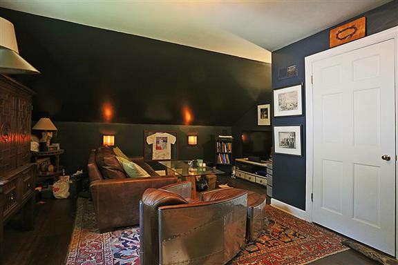118 Cheek Road Nashville, TN 37205 - Photo 17 of 19 a view of a room with gym equipment