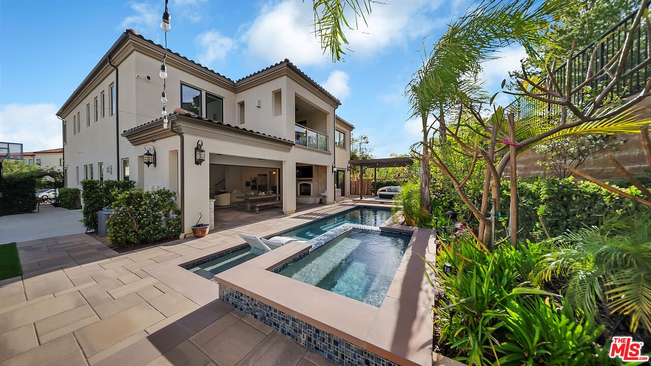 20111 Piccadilly Lane Porter Ranch, CA 91326 - Photo 47 of 64