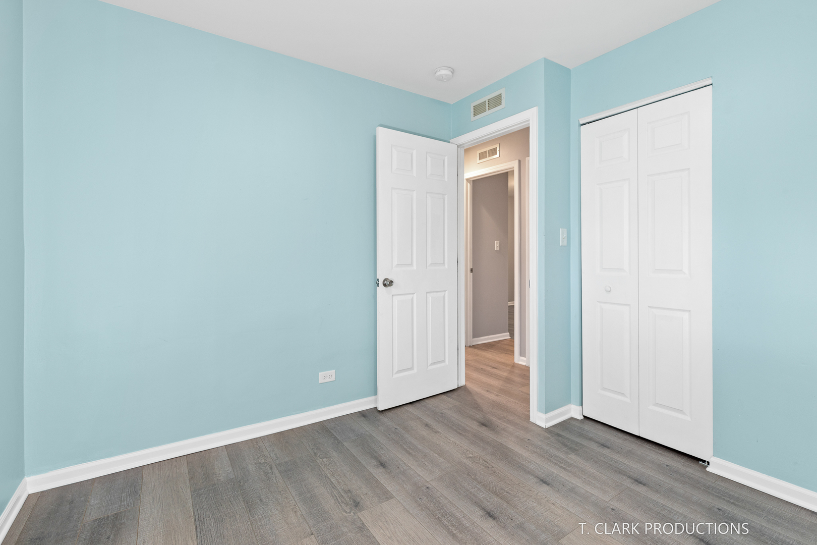 185 Oxford Road Bolingbrook, IL 60440 - Photo 18 of 29
