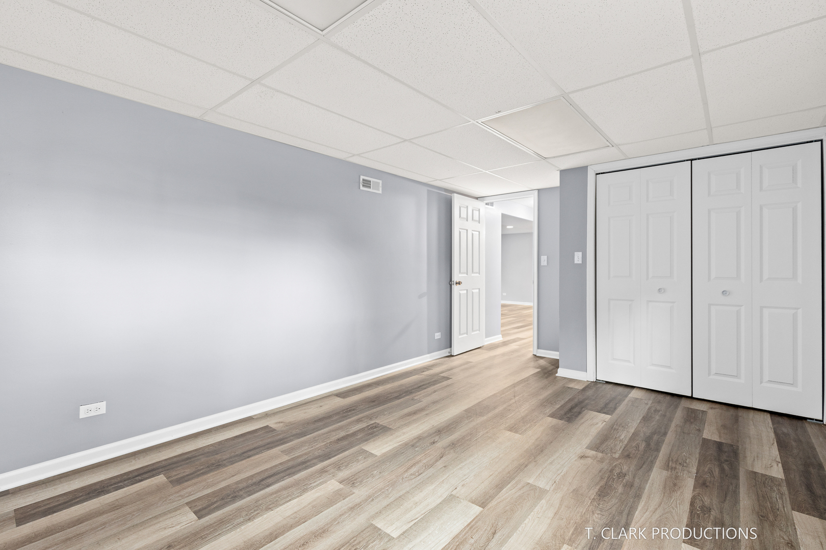 185 Oxford Road Bolingbrook, IL 60440 - Photo 22 of 29