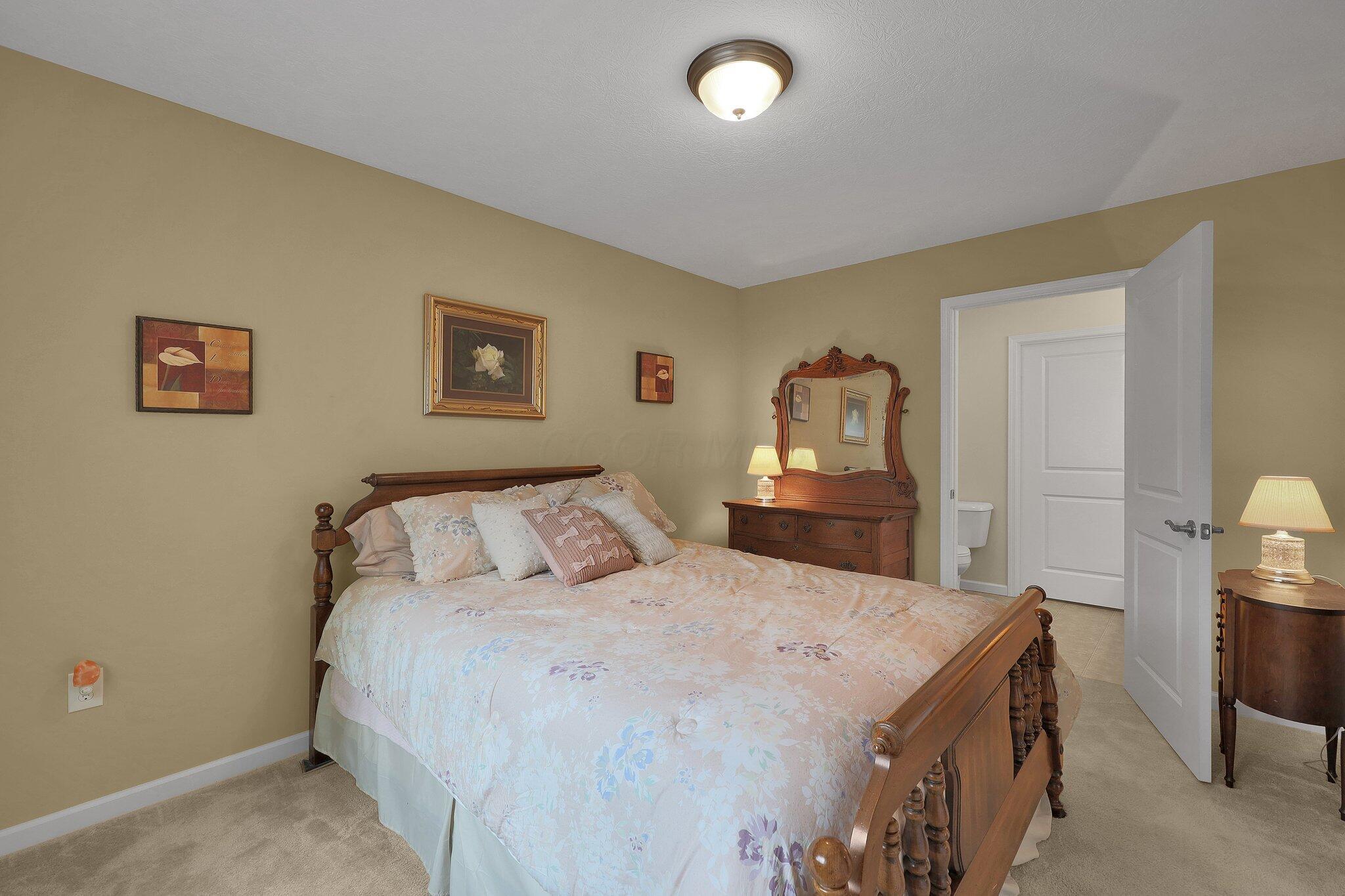 5685 White Goose Road Westerville, OH 43081 - Photo 26 of 37 Spacious 3rd Bedroom