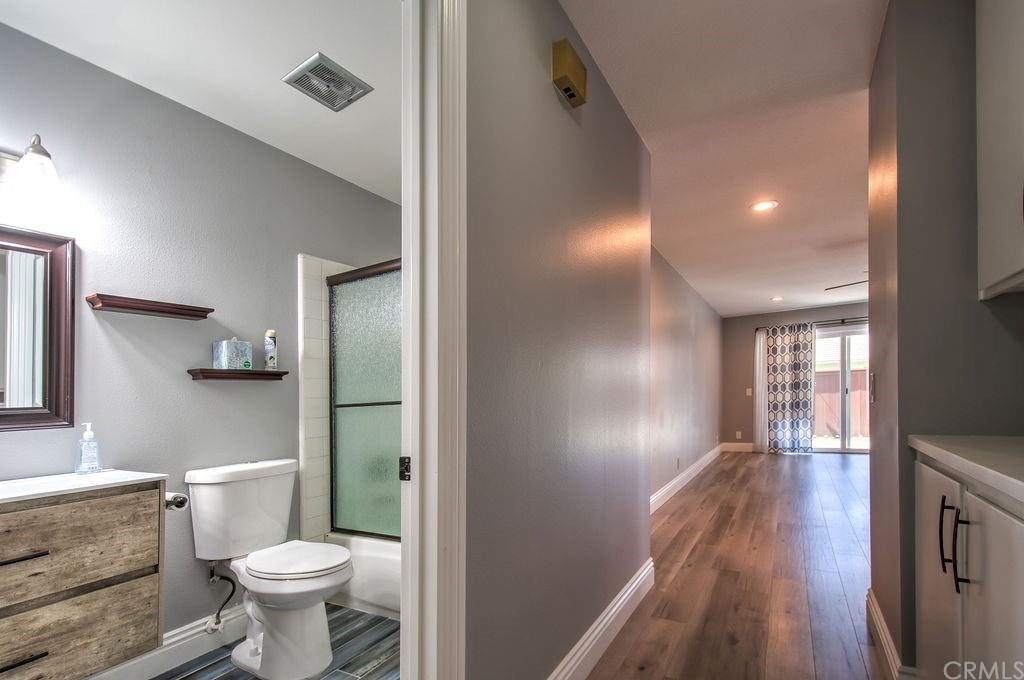 17241 Chestnut Irvine, CA 92612 - Photo 26 of 66